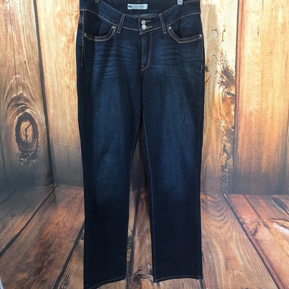 levi 529 curvy straight leg